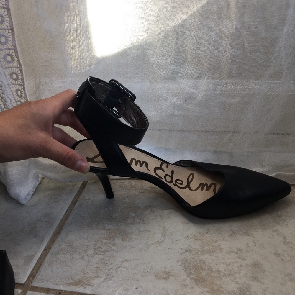 Sam Edelman Heels - Picture 2 of 7